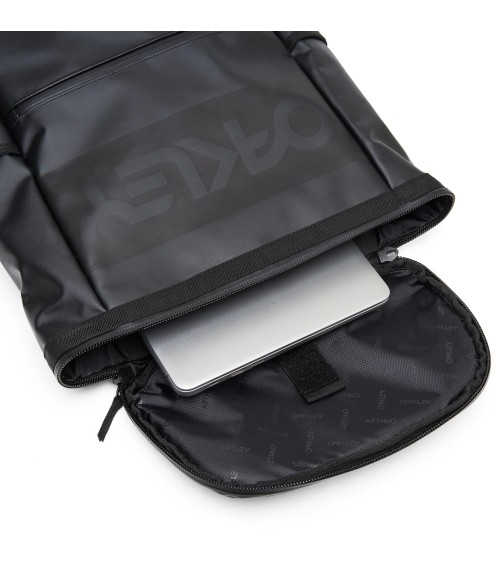 Oakley Zaino Quadrato Rc | Acquista Online | Spedizione Veloce